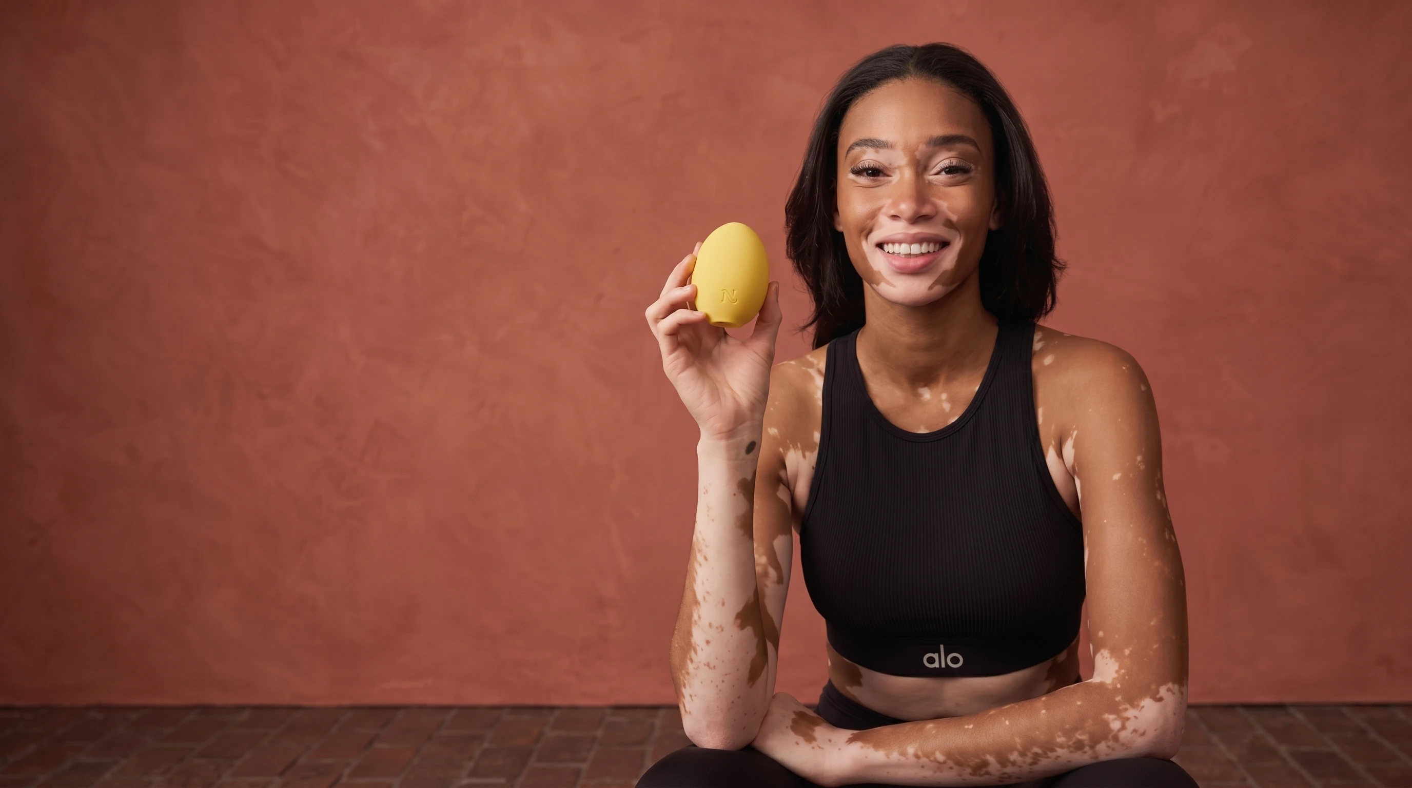 Thelemonclitsucker lemon clitoral vibrator lifestyle